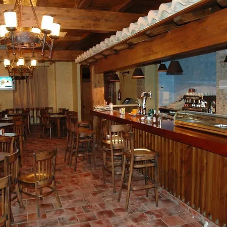 El Guerrer Hotel 2*